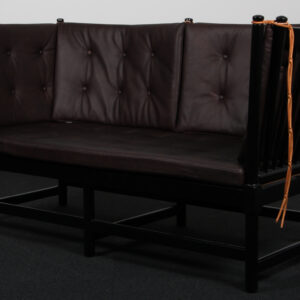 Børge Mogensen Tremmesofa sortlakeret stel og anilin læder. Model 1789