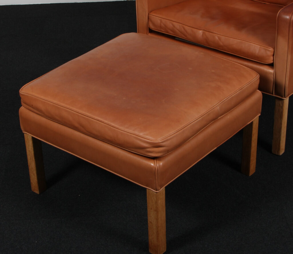 Børge Mogensen. Øreklapstol med skammel, model model 2204/2202. Original betrukket - Billede 7