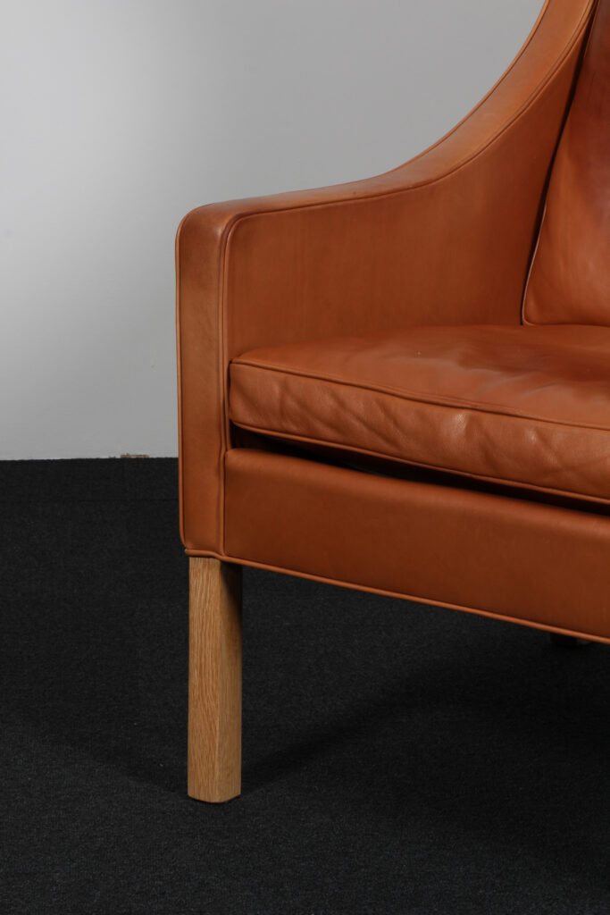 Børge Mogensen. Øreklapstol med skammel, model model 2204/2202. Original betrukket - Billede 4