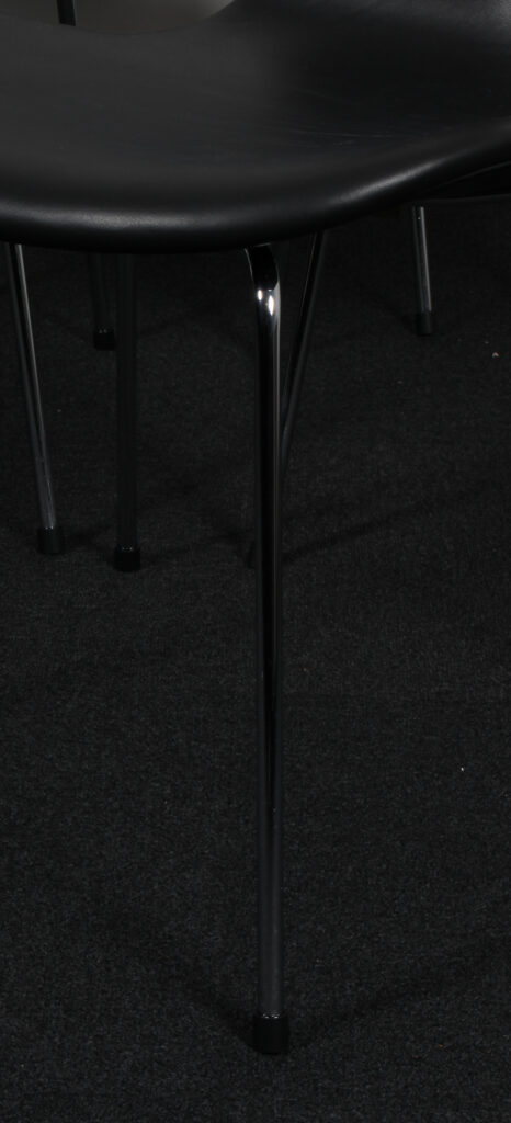 Arne Jacobsen sæt på seks Liljer, anilin læder. Model 3108 - Billede 6