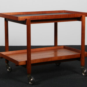 Poul Hundevad bakkebord af teak og formica