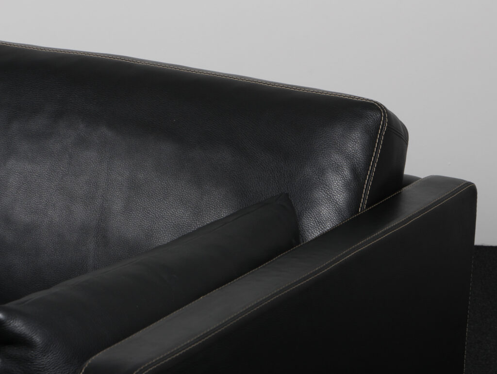 Erik Jørgensen tre personers sofa, original betrukket. Model EJ220 - Billede 7