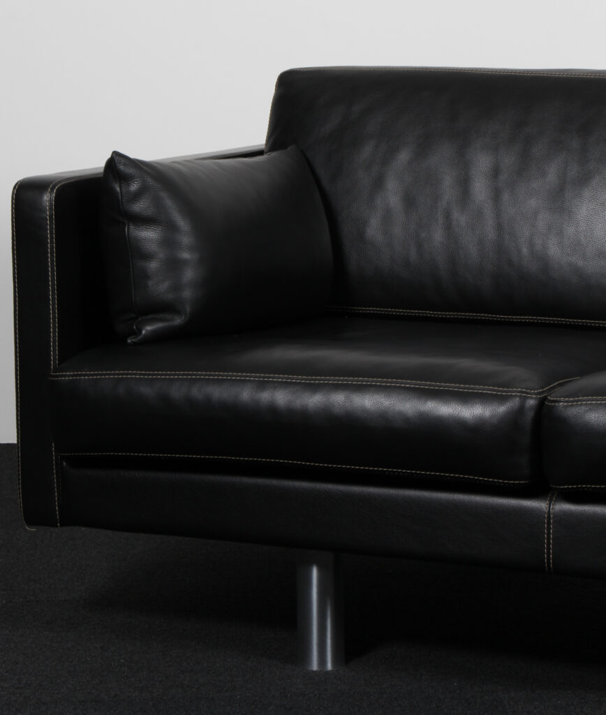 Erik Jørgensen tre personers sofa, original betrukket. Model EJ220 - Billede 6