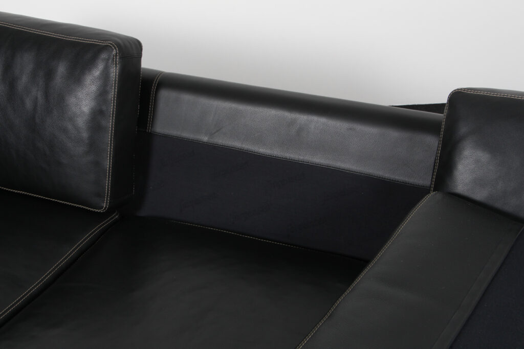Erik Jørgensen tre personers sofa, original betrukket. Model EJ220 - Billede 4