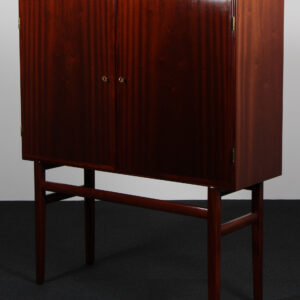 Ole Wanscher dækketøjsskab, mahogni, Rungstedlund