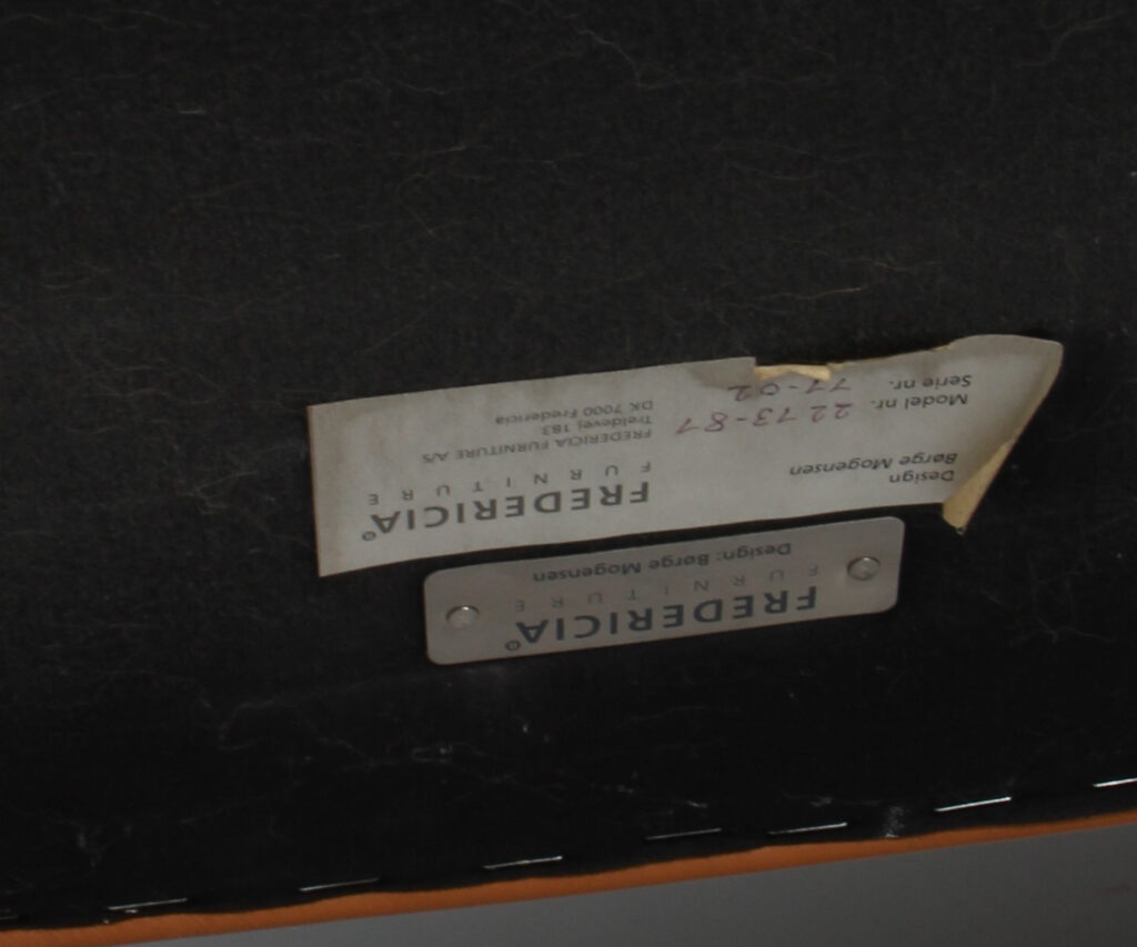 Børge Mogensen. Fritstående trepers. sofa, model 2213. Original betrukket - Billede 4