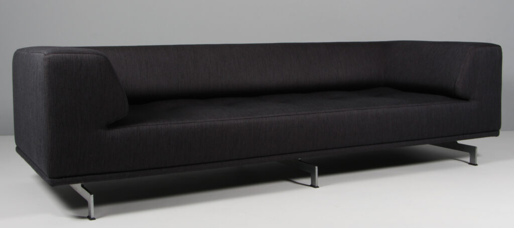 Hannes Wettstein tre personers sofa, model Delphi.