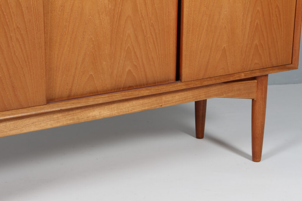 Omann Junior skænk af teak og eg, model 5. - Billede 5