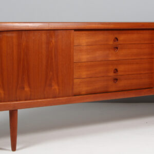 H. W. Klein skænk af teak