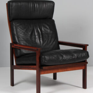 Illum Wikkelsø højrygget lænestol af palisander og læder, model Capella