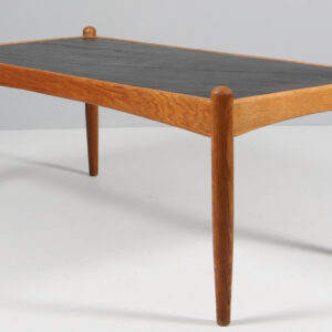 Eric Merthen sofabord af eg og skiffer