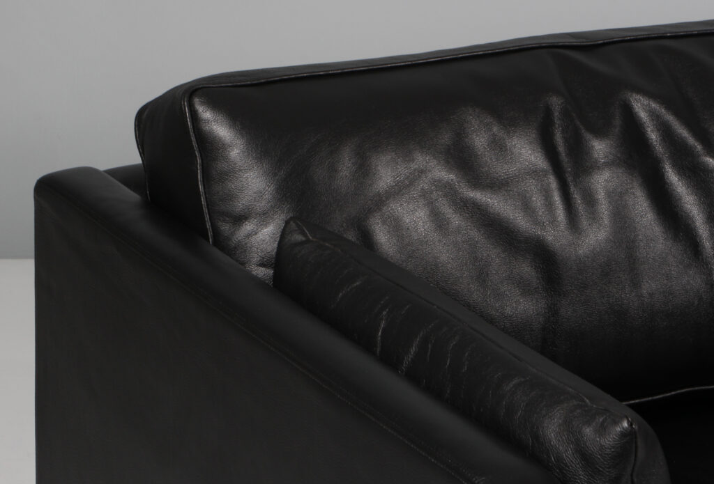 Erik Jørgensen 2 personers sofa, original betrukket - Billede 6