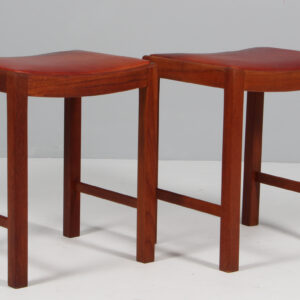 Dansk Møbelsnedker par skamler, mahogni og læder, 1940'erne