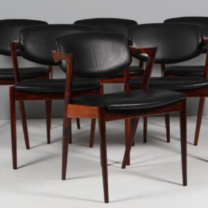 Kai Kristiansen. Sæt på seks armstole i palisander, model 42