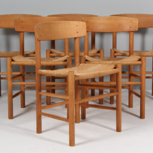 Børge Mogensen sæt på seks Folkestole af eg. Model J39