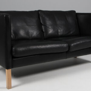 Arne Vodder to personer sofa, original betrukket. Model AV59