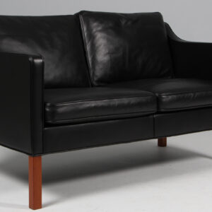 Børge Mogensen to personers sofa, model 2332. Original betrukket
