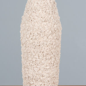 Gilles Caffier “Popcorn”. Slank vase af uglaseret keramik