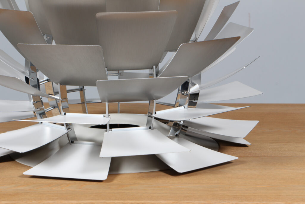 Poul Henningsen Koglen af børstet aluminium. Model Ø. 48 - Billede 9