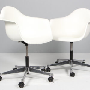 Charles & Ray Eames kontorstol, model PAAC