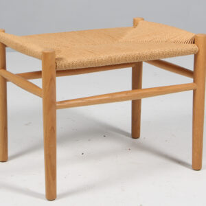 Hans J. Wegner skammel af eg og papirflet, model J83