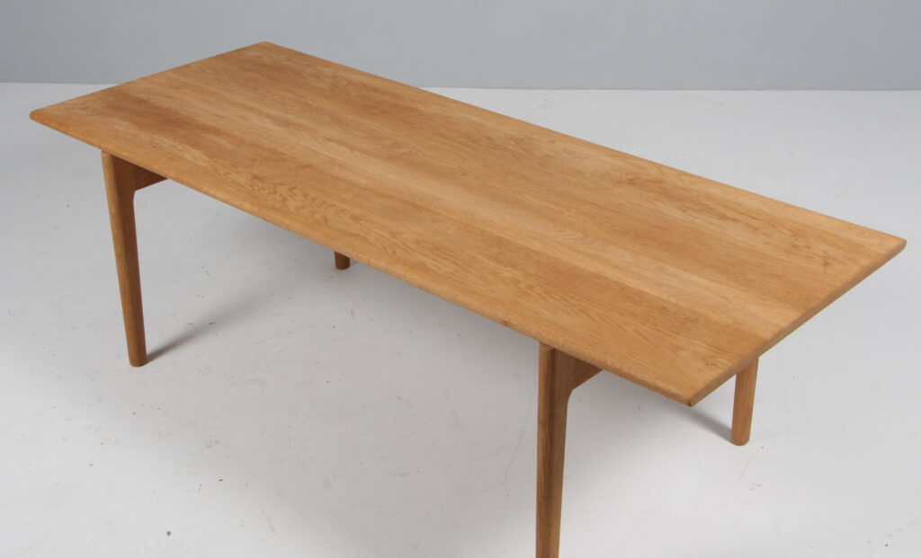 Hans J. Wegner sofabord af massiv sæbebehandlet eg, model AT15 - Billede 2