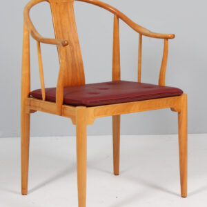 Hans J. Wegner kina stol af kirsebær og elegance anilin læder, model 4283