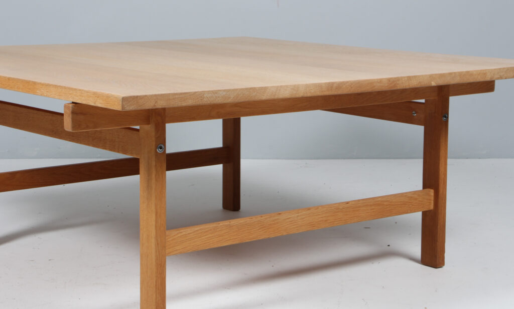Hans J. Wegner sofabord af massiv sæbebehandlet eg, model PP115 - Billede 4