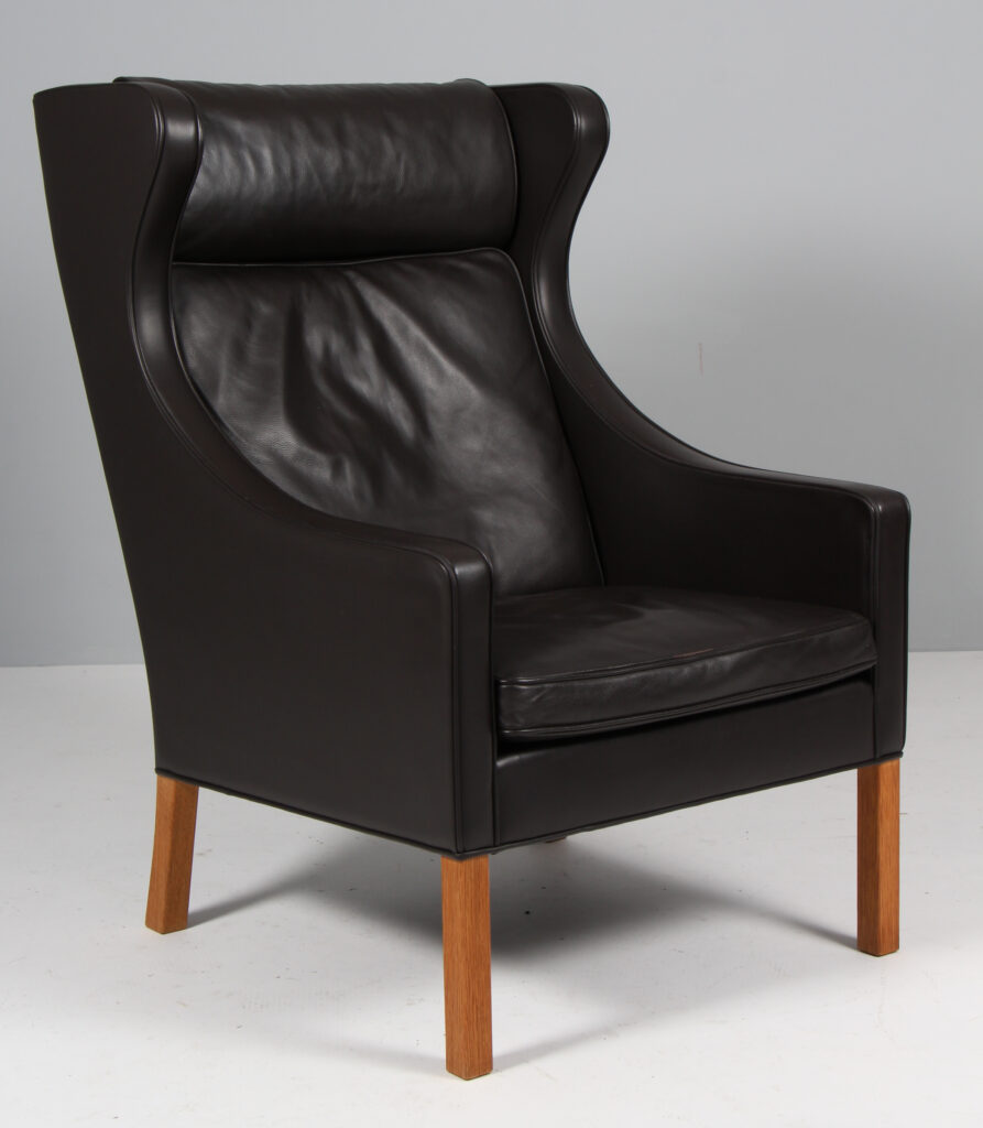Børge Mogensen øreklapstol, original betrukket. Model 2204