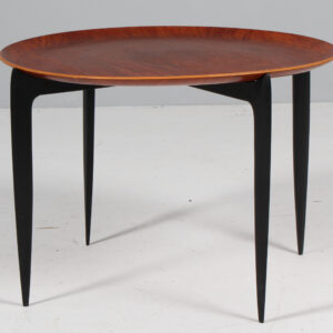 H. Engholm & Svend Åge Willumsen bakkebord af teak