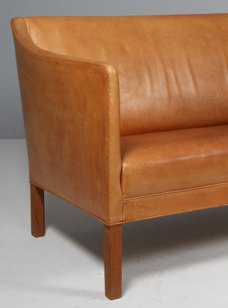 Ejner Larsen & Aksel Bender Madsen tre personers sofa, Slotsholm Serien. Original betrukket - Billede 8