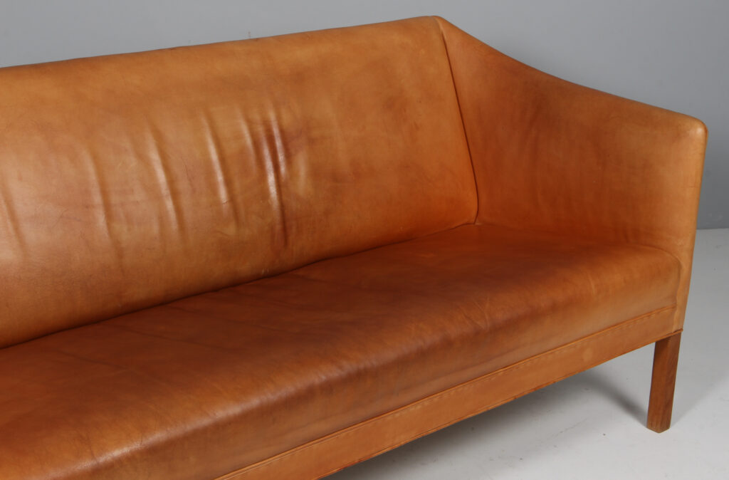 Ejner Larsen & Aksel Bender Madsen tre personers sofa, Slotsholm Serien. Original betrukket - Billede 7