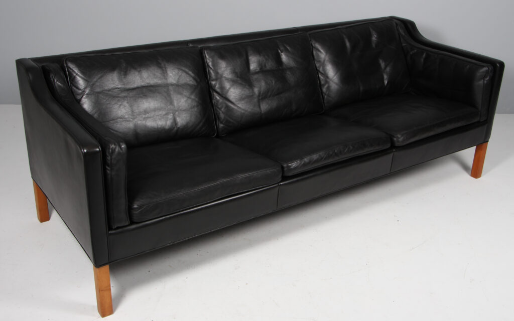 Børge Mogensen. Fritstående trepers. sofa, model 2213. Original betrukket - Billede 2