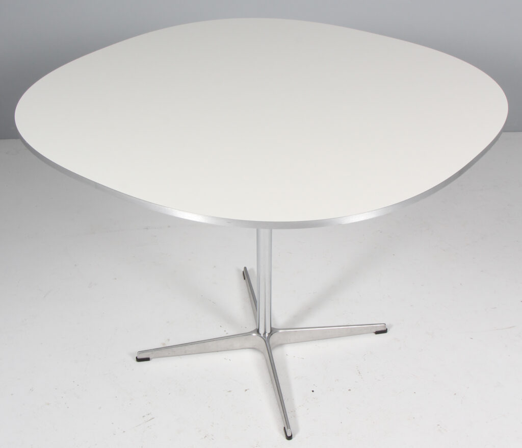 Piet Hein og Arne Jacobsen super cirkulært spisebord, ny højde. 2017 - Billede 2