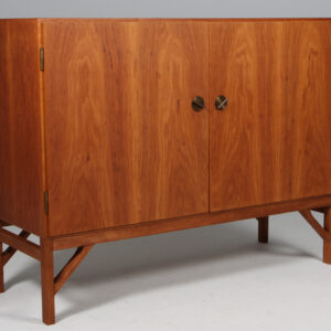 Børge Mogensen skab af eg, model 232