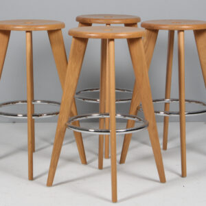 Jean Prouvet for Vitra, barstole af massiv eg. Model Haut