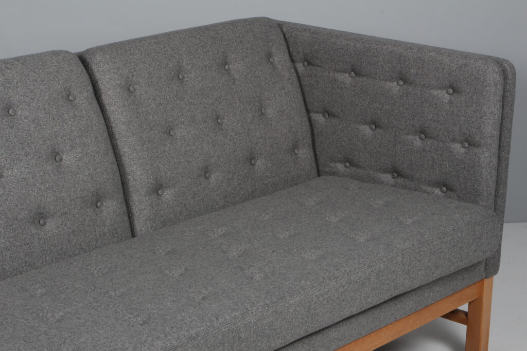 Erik Ole Jørgensen tre personers sofa, model EJ315, nybetrukket - Billede 6