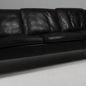 Børge Mogensen. Fritstående trepers. sofa, model 2213. Original betrukket