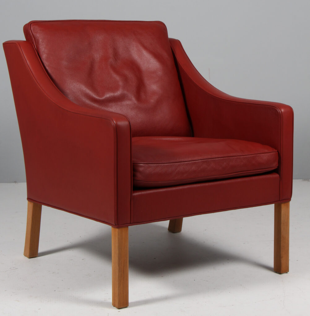 Børge Mogensen. Lænestol, model 2207. Original betrukket