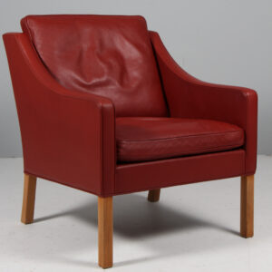 Børge Mogensen. Lænestol, model 2207. Original betrukket