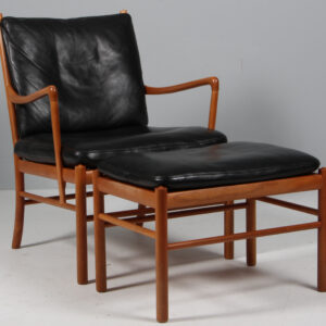 Ole Wanscher Colonial chair samt skammel. Kirsebær samt læder. Model PJ149